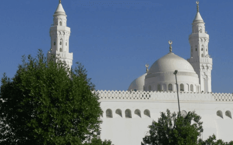 Masjid Al-Qiblatain